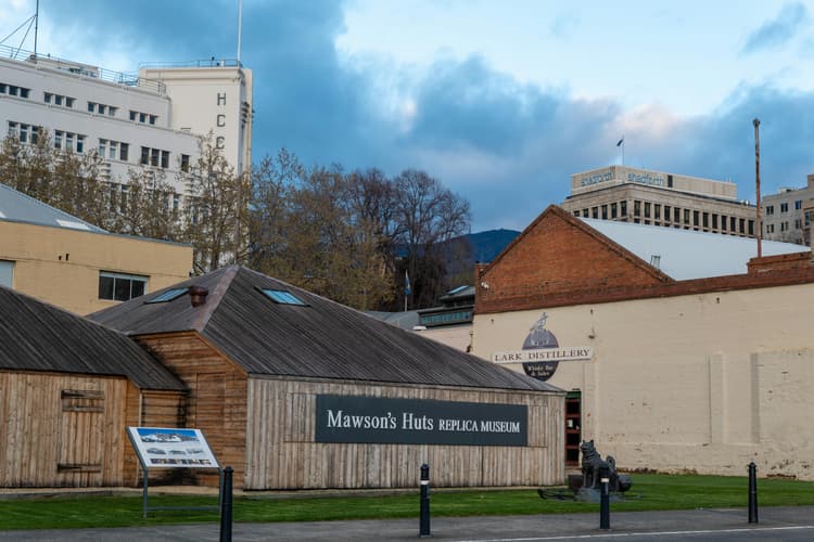 Tasmania Wilderness Journey- Hobart, Cradle Mountain