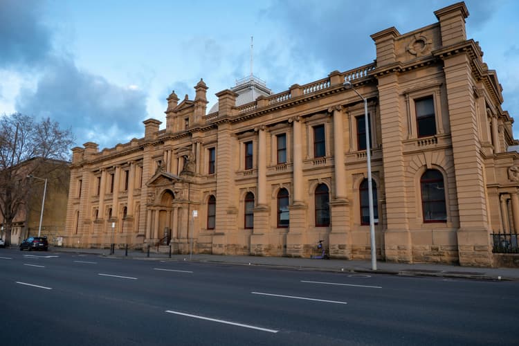 Tasmania Wilderness Journey- Hobart, Cradle Mountain